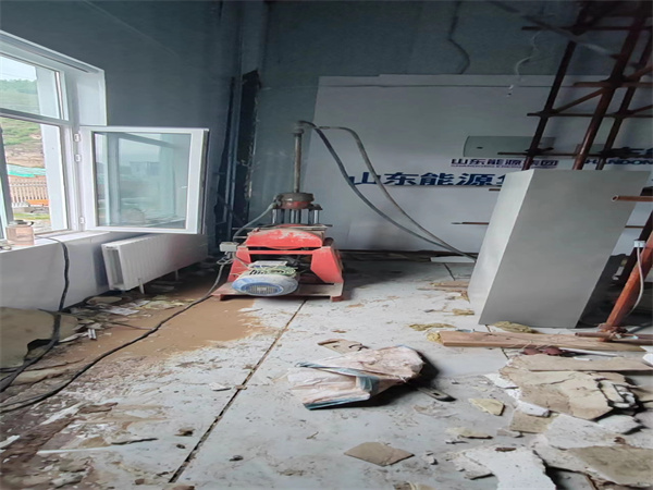 大安地基基础下沉墙体裂缝加固注浆顶升施工